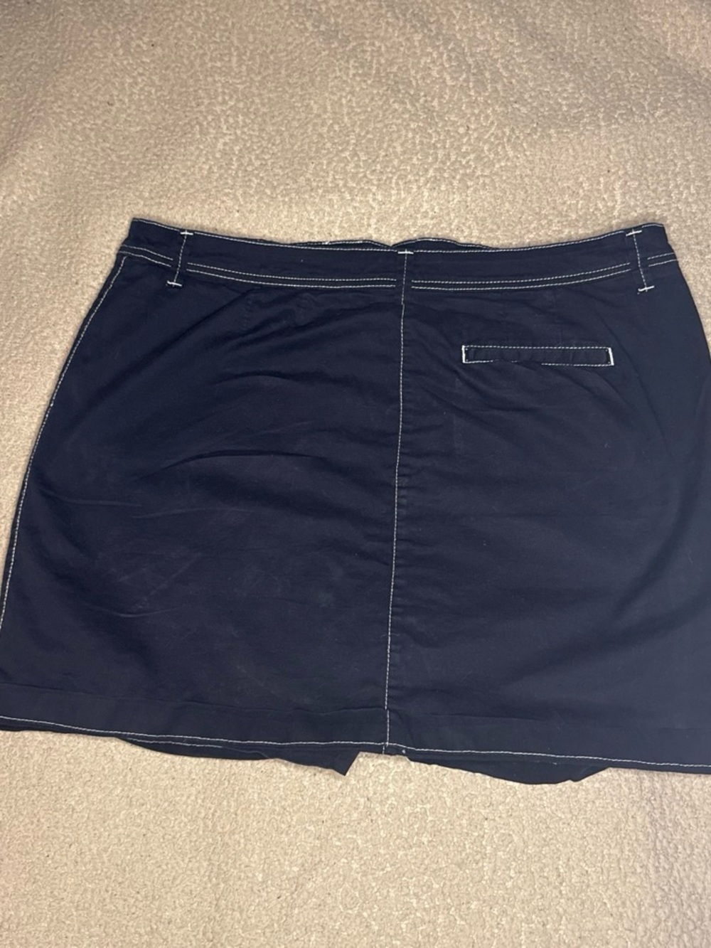 Karen Scott Navy Skirt with White Topstitching - Picture 3 of 3